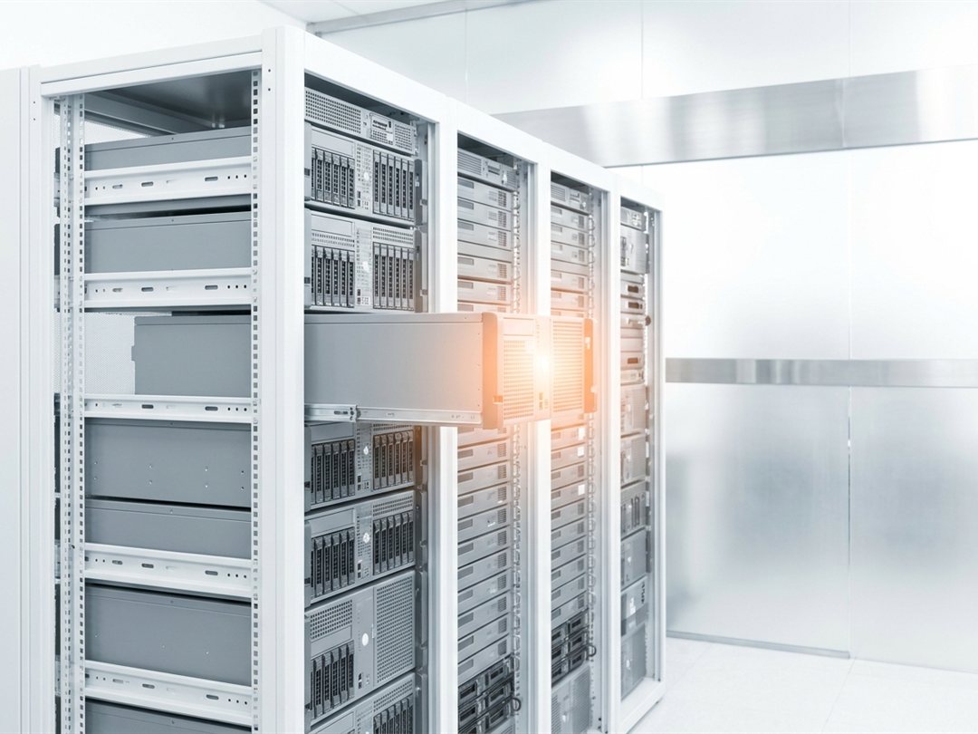 Alternatywa dla OVHcloud, płatna kryptowalutą.